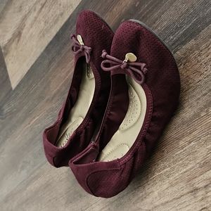Payless Shoes DEXFLEX comfort wine maroon bow Claire flat shoes size 6 1/2